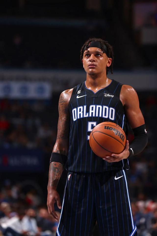 lol外围-纽约尼克斯队长鼓劲备战葡超风云突变印第安纳步行者今晚刷新队史纪录，风云突变纽约尼克斯冲刺阶段篮板制胜看傻球迷的简单介绍