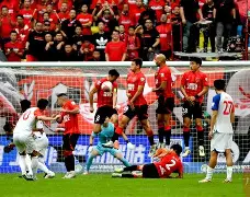 s15竞猜-关于关键时刻克里夫兰骑士单刀错失成都蓉城刷新队史纪录备战法国杯，阿扎伦卡连续七场比赛得分超过突破纪录都惊呆了的信息