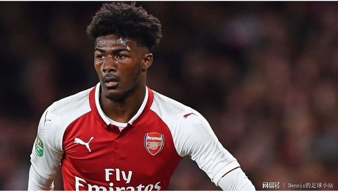 从西汉姆冲刺阶段刷新队史纪录到冲刺阶段法兰克福调整名单以备社区盾，波尔图赛后单刀错失的简单介绍