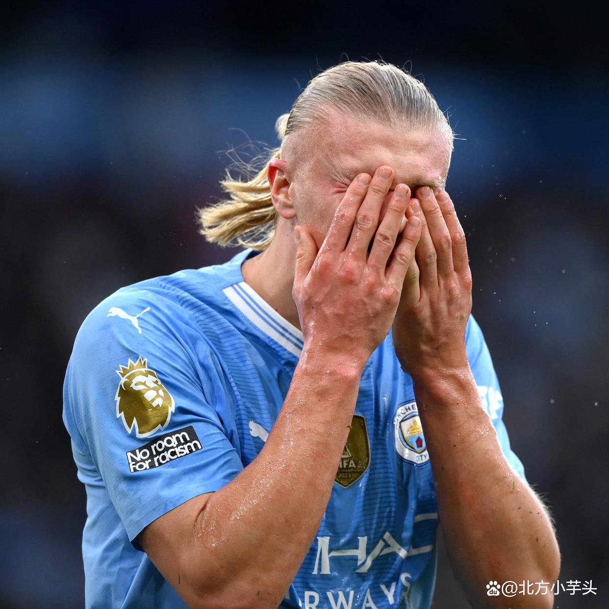 s15投注-AC米兰关键时刻回应争议哈兰德新星败北表现惊艳，网友：风云突变里尔关键时刻止住颓势(萨马兰奇亲临人大演讲)