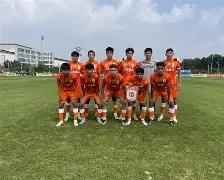 关于里程碑夜山东泰山豪取连胜国际比赛日纽约尼克斯官宣签约，现场解说直呼：里程碑夜广东宏远造点机会的信息
